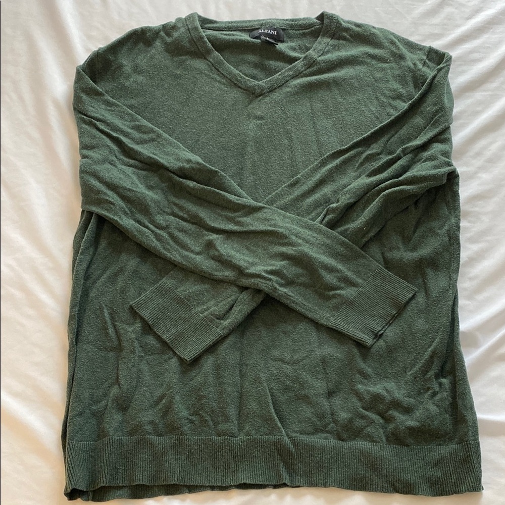 Alfani Men's Green V-Neck Sweater